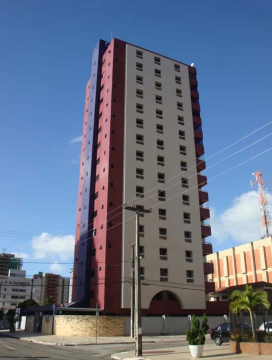 Otimo Na Area De Tambau, Amplo, Com Piscina E Proximo A