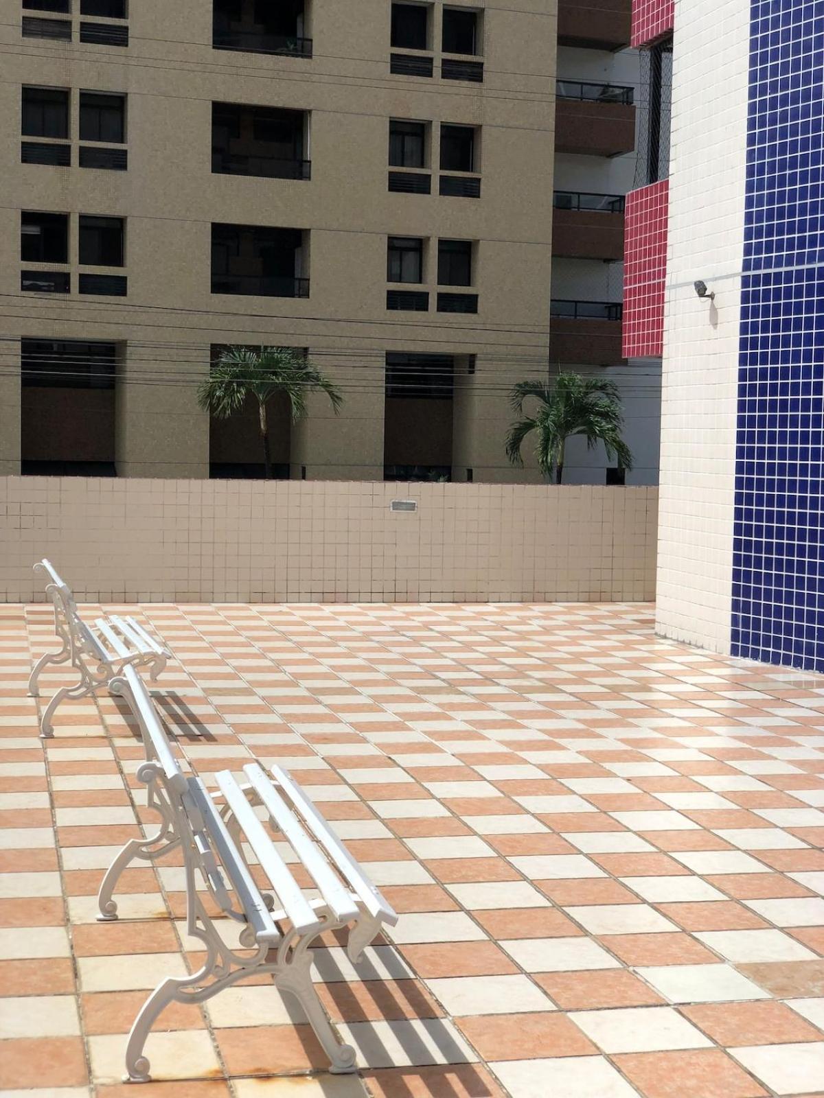Otimo Na Area De Tambau, Amplo, Com Piscina E Proximo A Apartamento *