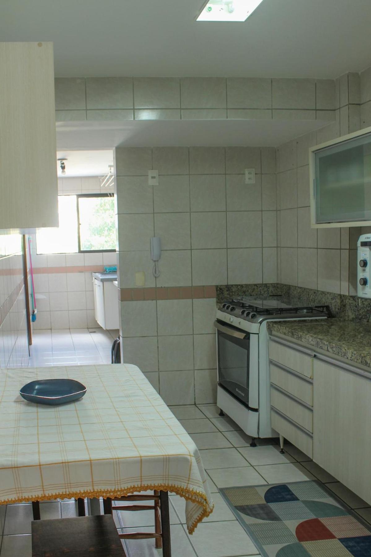 Otimo Na Area De Tambau, Amplo, Com Piscina E Proximo A * João Pessoa
